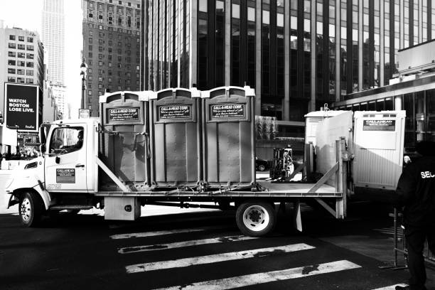 Best Local porta potty services  in Pinehurst, ID